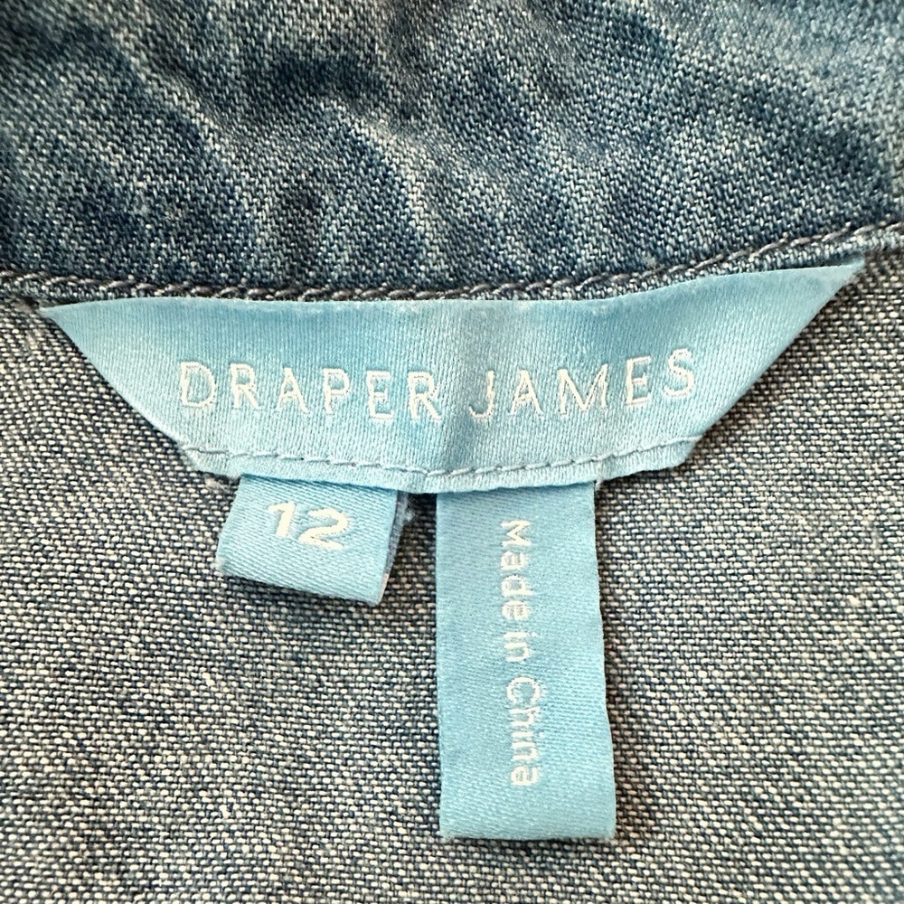 Draper James | Collared Chambray Shift Dress (12) - Picture 4 of 6